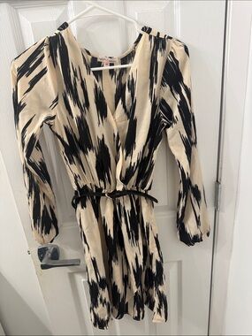 Wish Black & Cream Abstract Print Wrap Dress